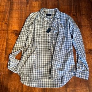 New With Tags Men’s Dress Shirt - David Donahue XXL